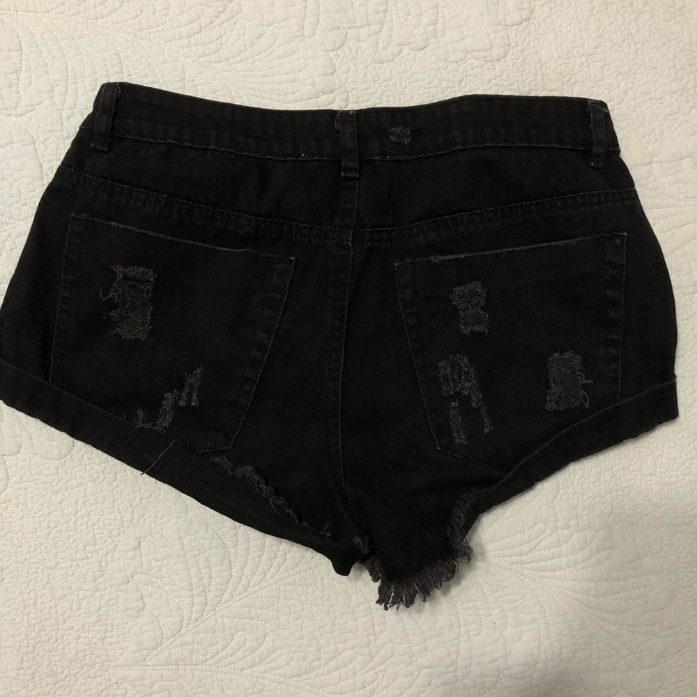 Shorts - Picture 2 of 2